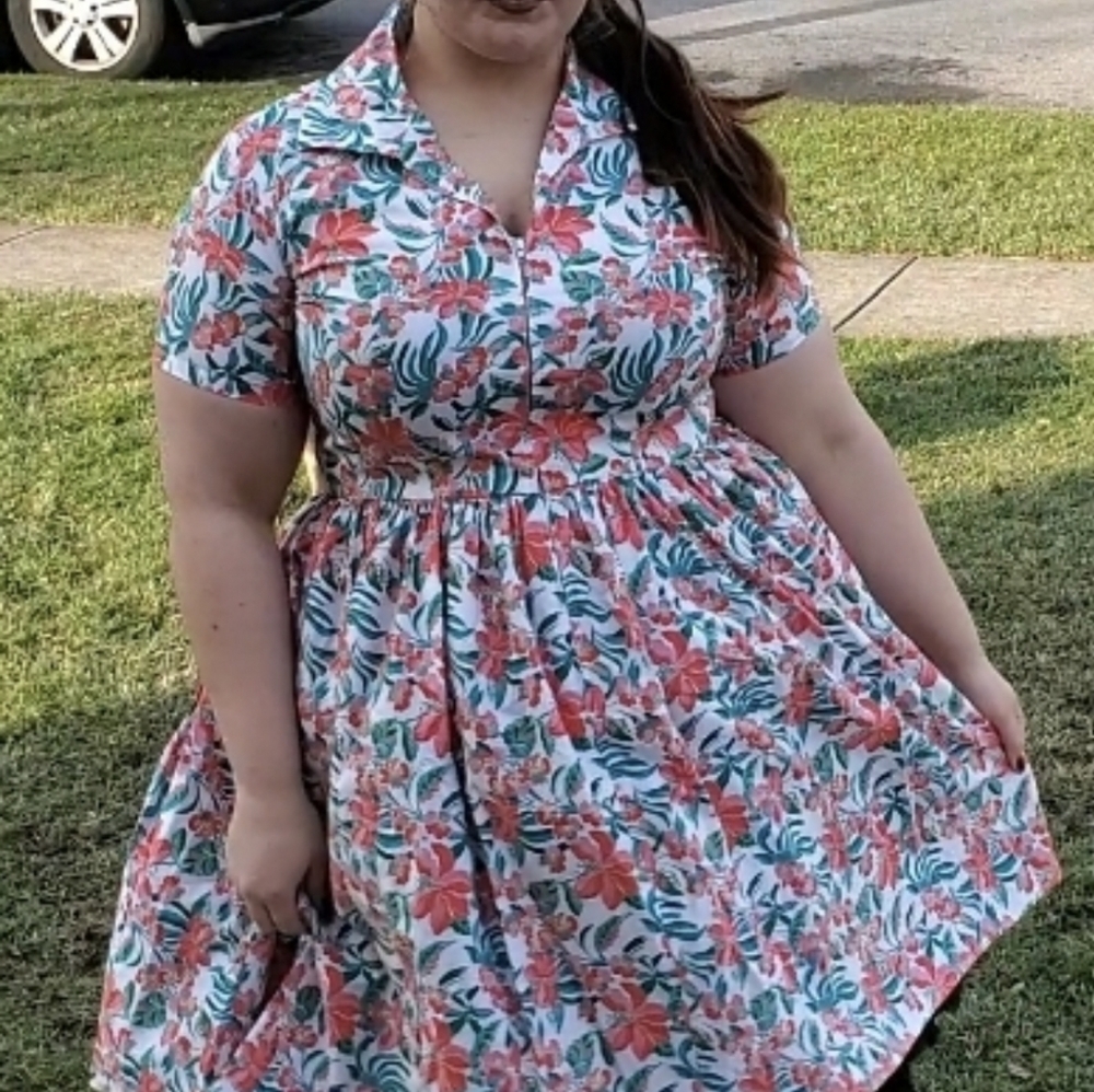 Bernie Dexter Francis Dress In Hibiscus